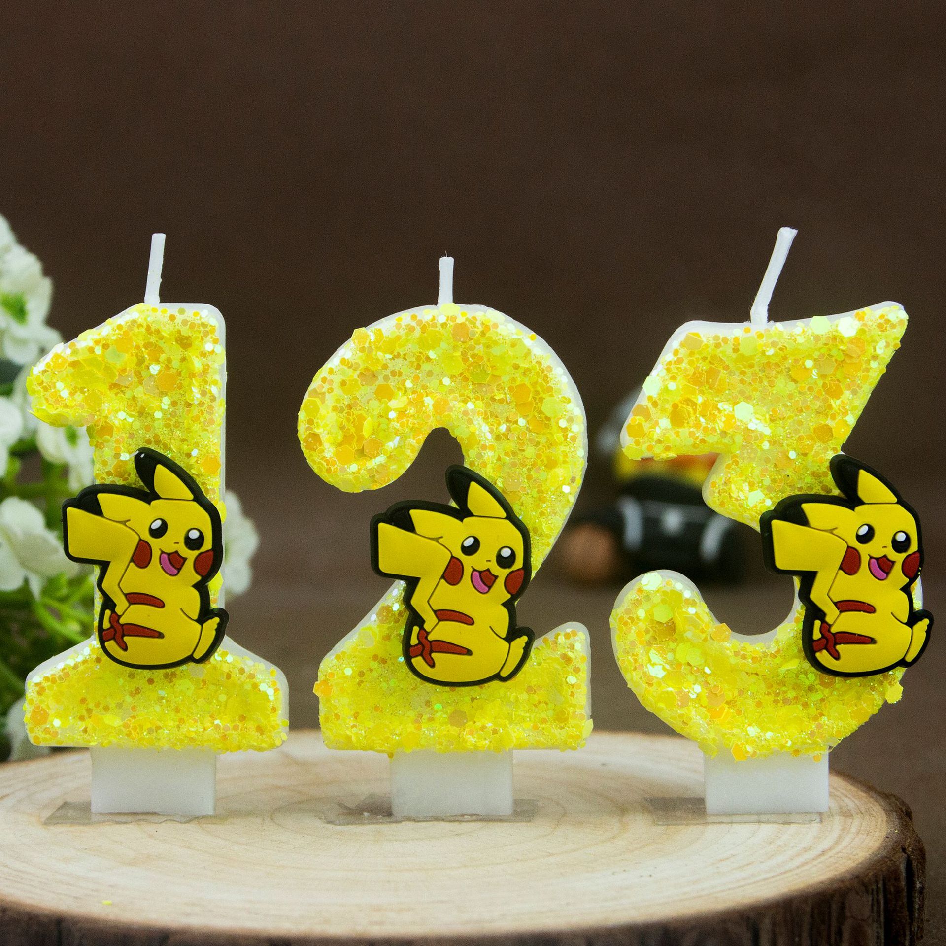 Birthday candle yellow Pikachu - Candle Surprise recensione e prezzo
