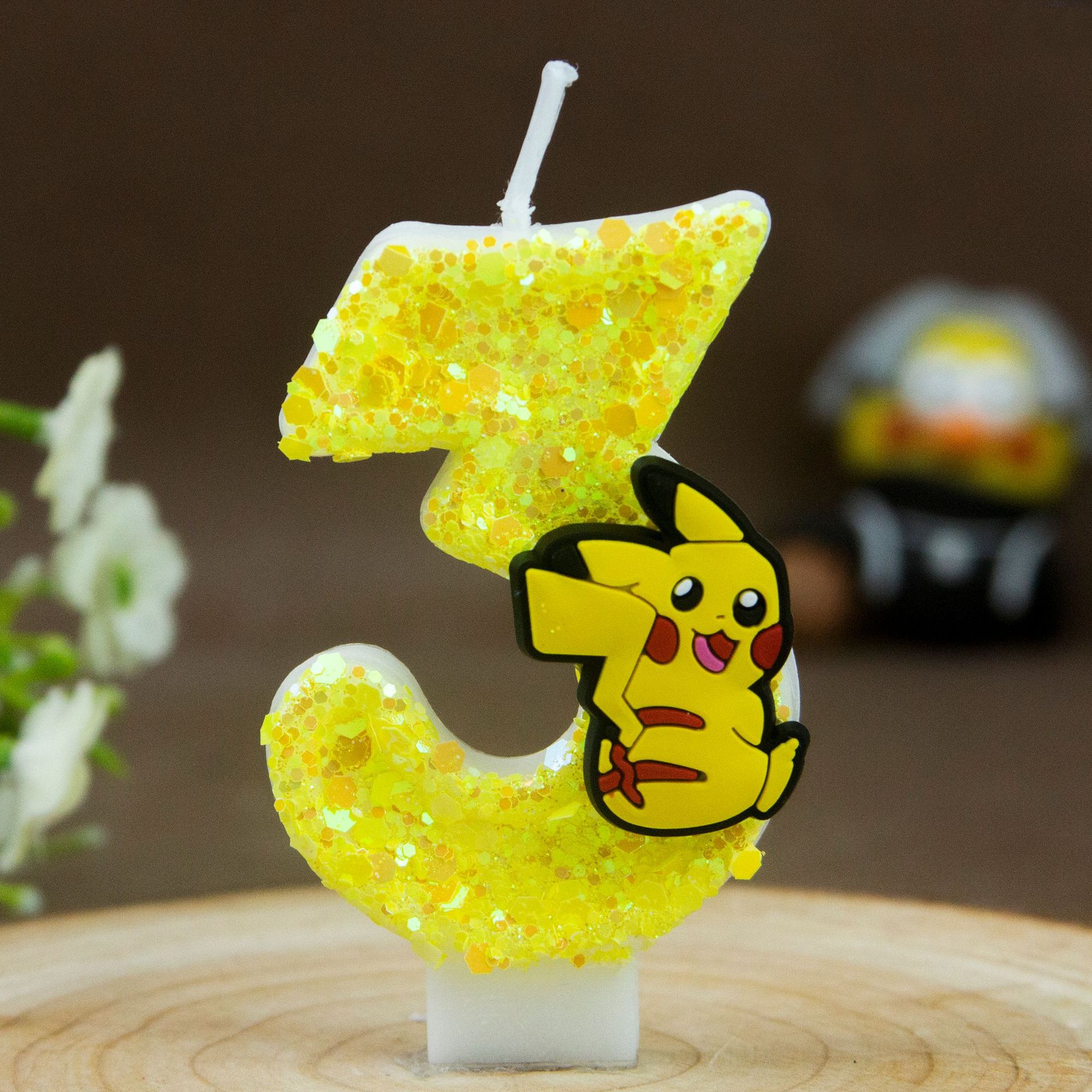 Birthday candle yellow Pikachu - Candle Surprise recensione e prezzo